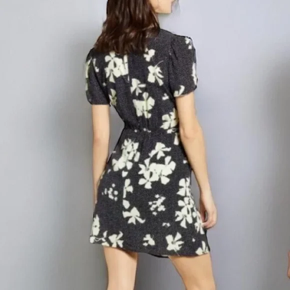 Leith Floral Dress| SIZE XXS - Picture 3 of 8